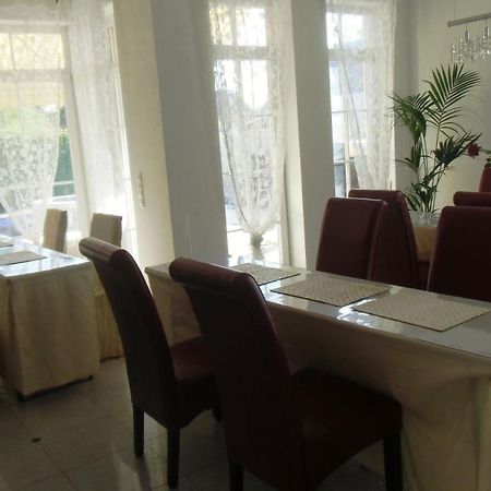 Gaestehaus Tante Tienchen 7 Minuten Zu Fuss Zum Europa Park , Plus Kostenloses Parkplatzticket Rulantica ,Alle Unsere Suiten Haben Einen Balkon 鲁斯特 外观 照片