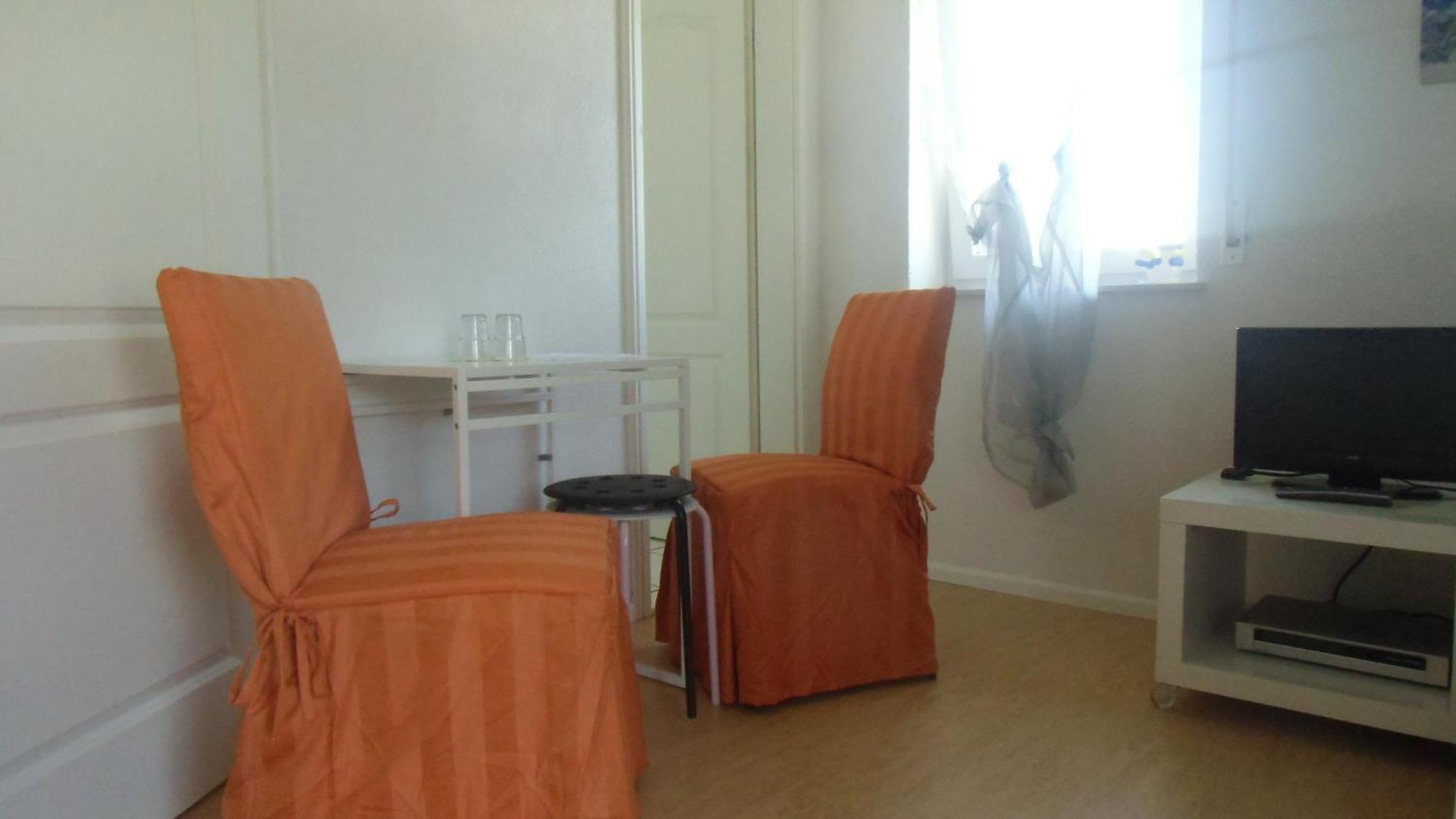 Gaestehaus Tante Tienchen 7 Minuten Zu Fuss Zum Europa Park , Plus Kostenloses Parkplatzticket Rulantica ,Alle Unsere Suiten Haben Einen Balkon 鲁斯特 外观 照片