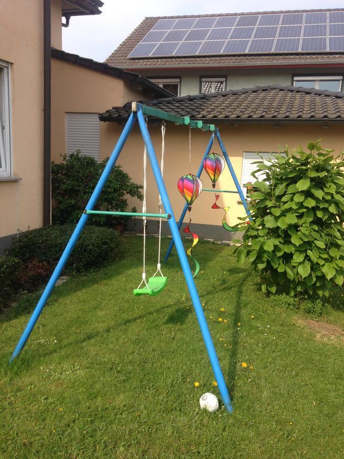 Gaestehaus Tante Tienchen 7 Minuten Zu Fuss Zum Europa Park , Plus Kostenloses Parkplatzticket Rulantica ,Alle Unsere Suiten Haben Einen Balkon 鲁斯特 外观 照片