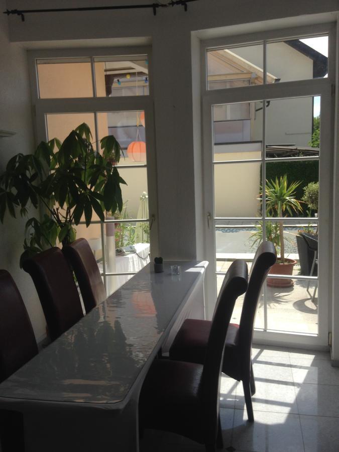 Gaestehaus Tante Tienchen 7 Minuten Zu Fuss Zum Europa Park , Plus Kostenloses Parkplatzticket Rulantica ,Alle Unsere Suiten Haben Einen Balkon 鲁斯特 外观 照片